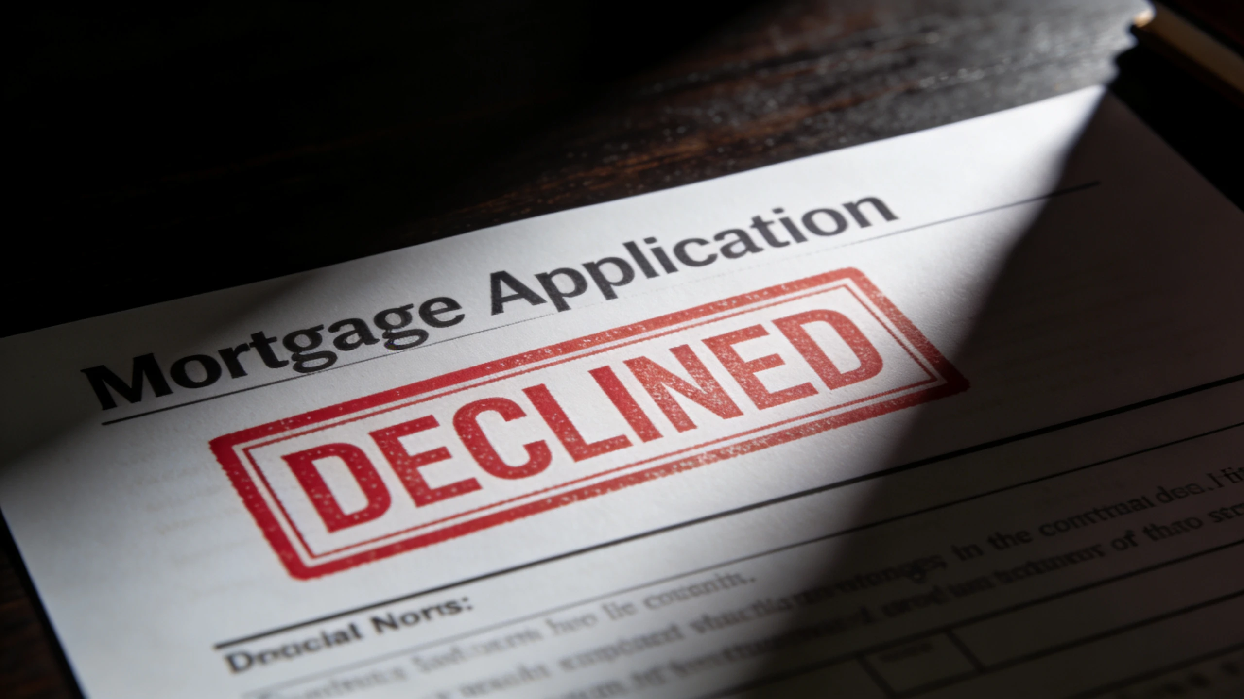 UK property mortgage valuation decline guidance